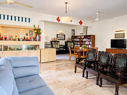 Jalan Pari Burong (D16),  #638627201